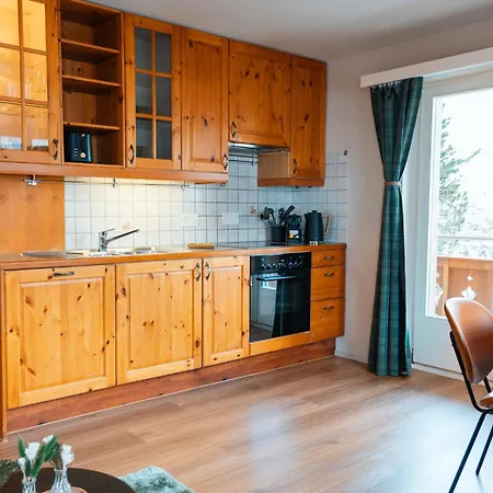 The Glen - Grindelhomes * Grindelwald