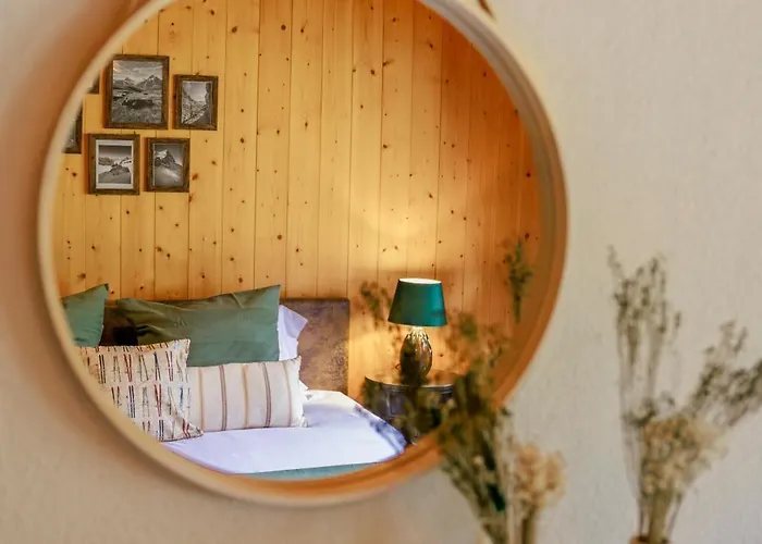 Aparthotel The Glen - Grindelhomes 3*