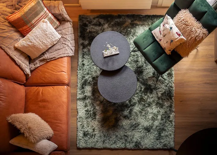 The Glen - Grindelhomes 3*