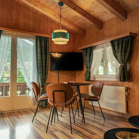 Aparthotel The Glen - Grindelhomes 3*