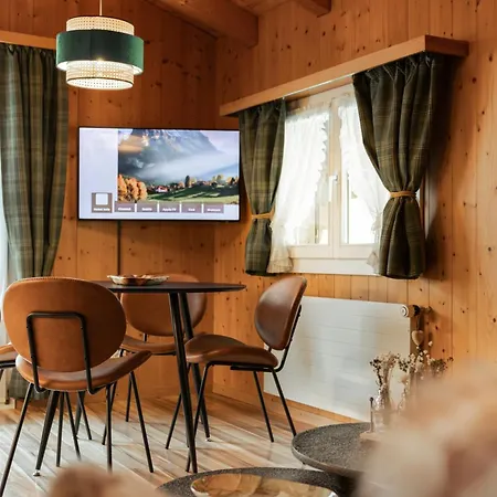 Aparthotel The Glen - Grindelhomes